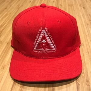 Men’s SnapBack Flat Bill!!